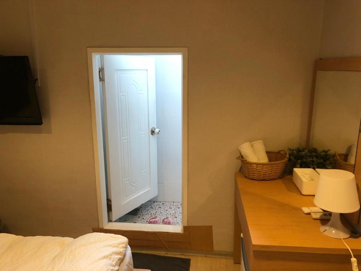 Chris Hostel Szöul Kültér fotó