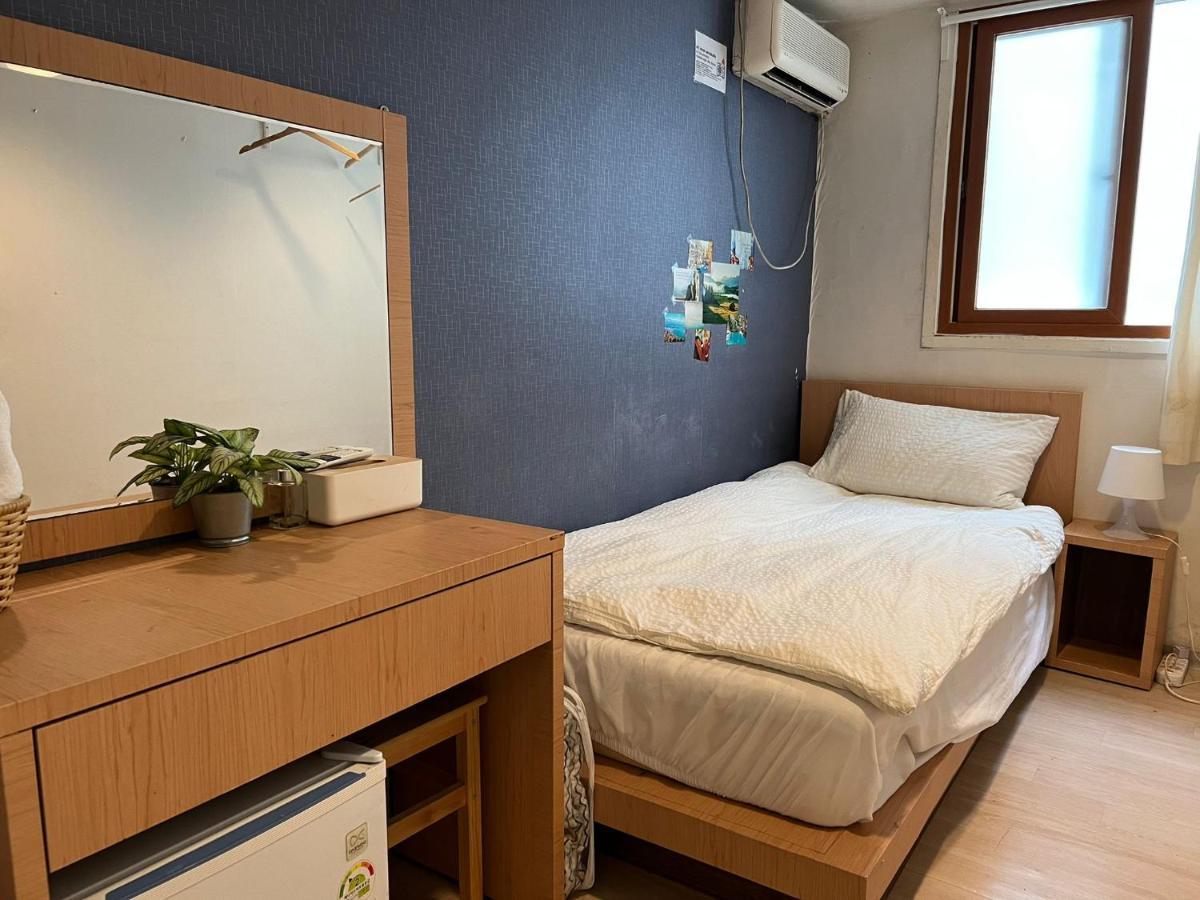 Chris Hostel Szöul Kültér fotó