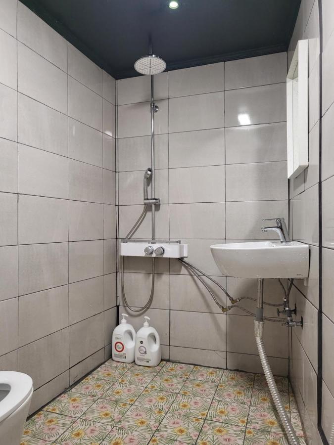 Chris Hostel Szöul Kültér fotó