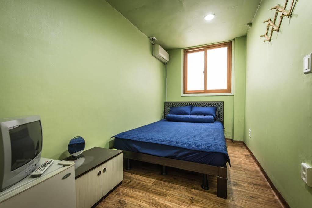 Chris Hostel Szöul Kültér fotó